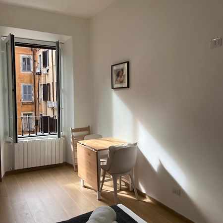 Flat 7 Rome Guesthouse エクステリア 写真