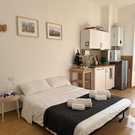 Flat 7 Rome Guesthouse エクステリア 写真